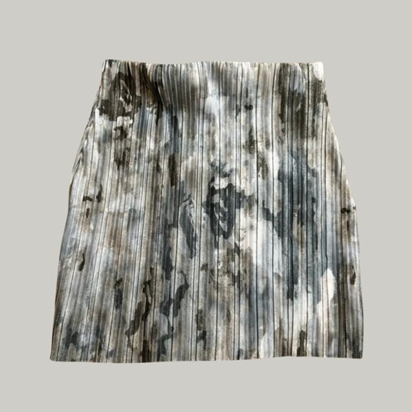 LIKE NEW Watercolor Tube Top - Picture 1 of 3